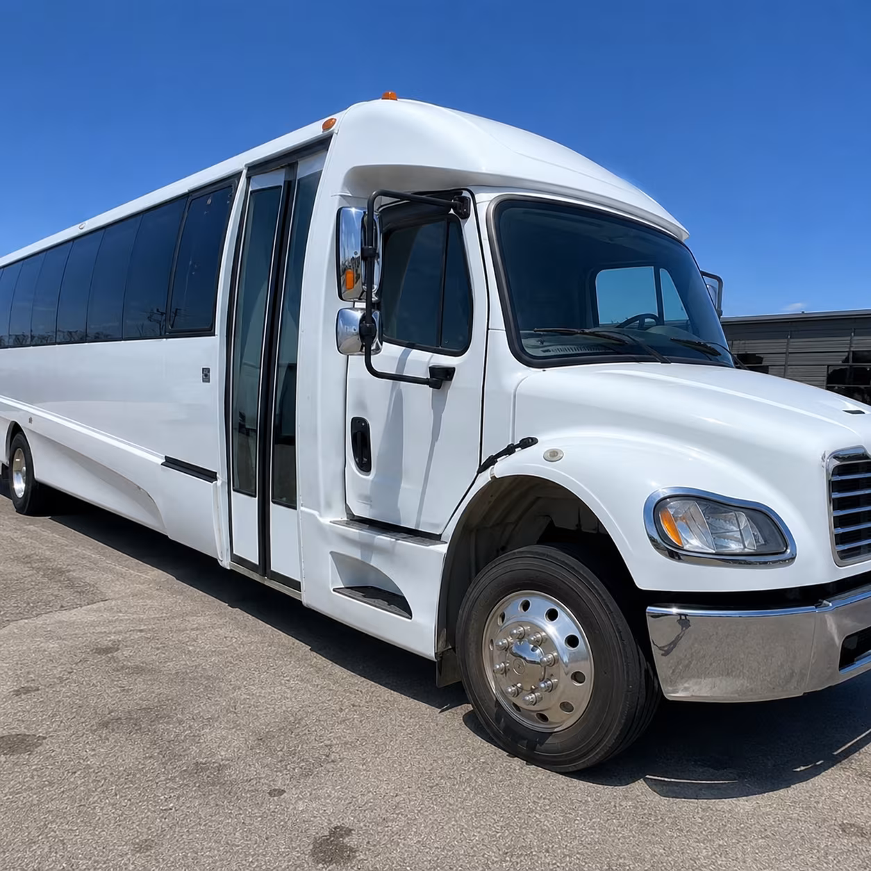 book a bus for your next wine tour 2