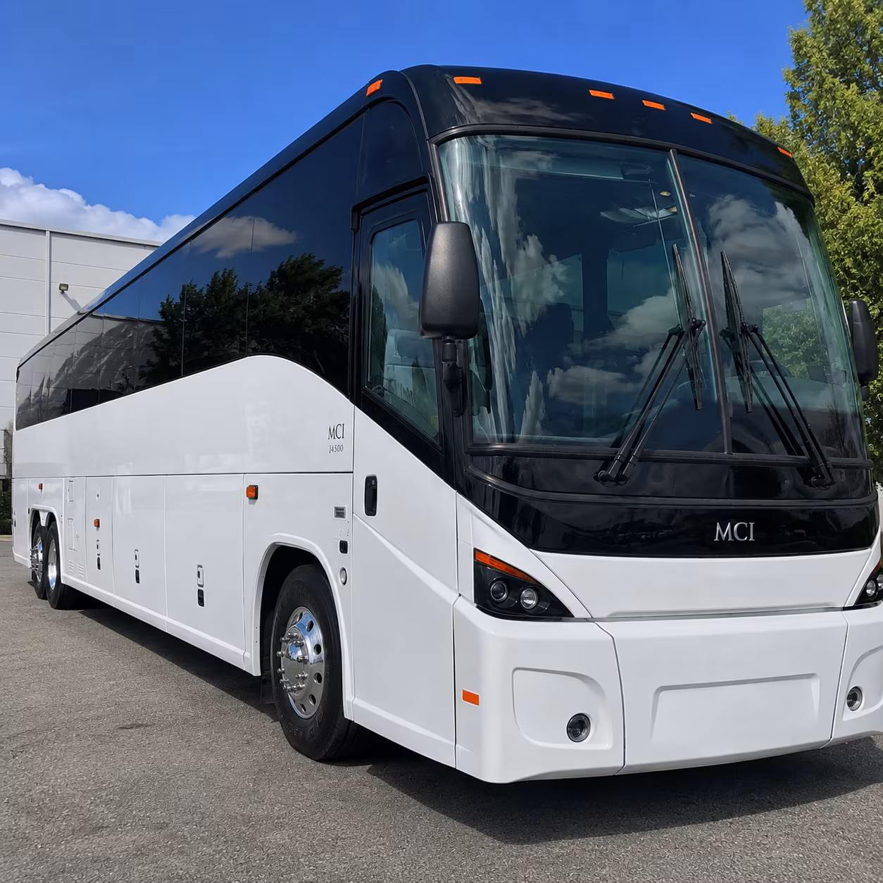 charter buses for duluth bachelorette weekends arriving from out of town