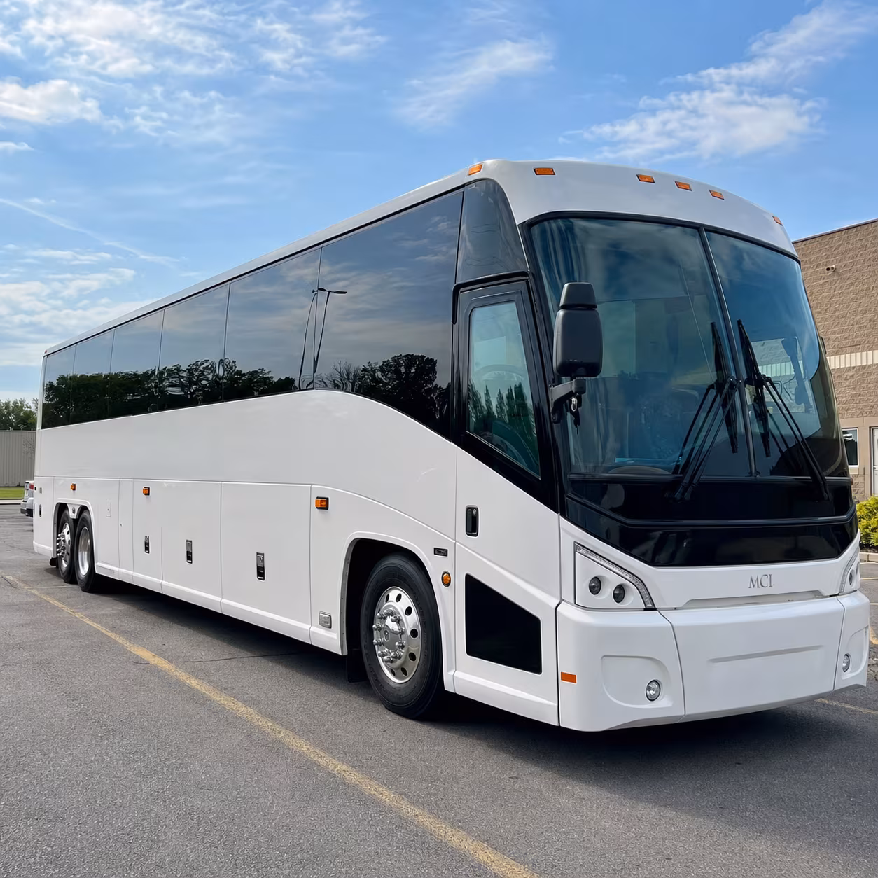 charter buses for duluth festivals and outdoor event transportation