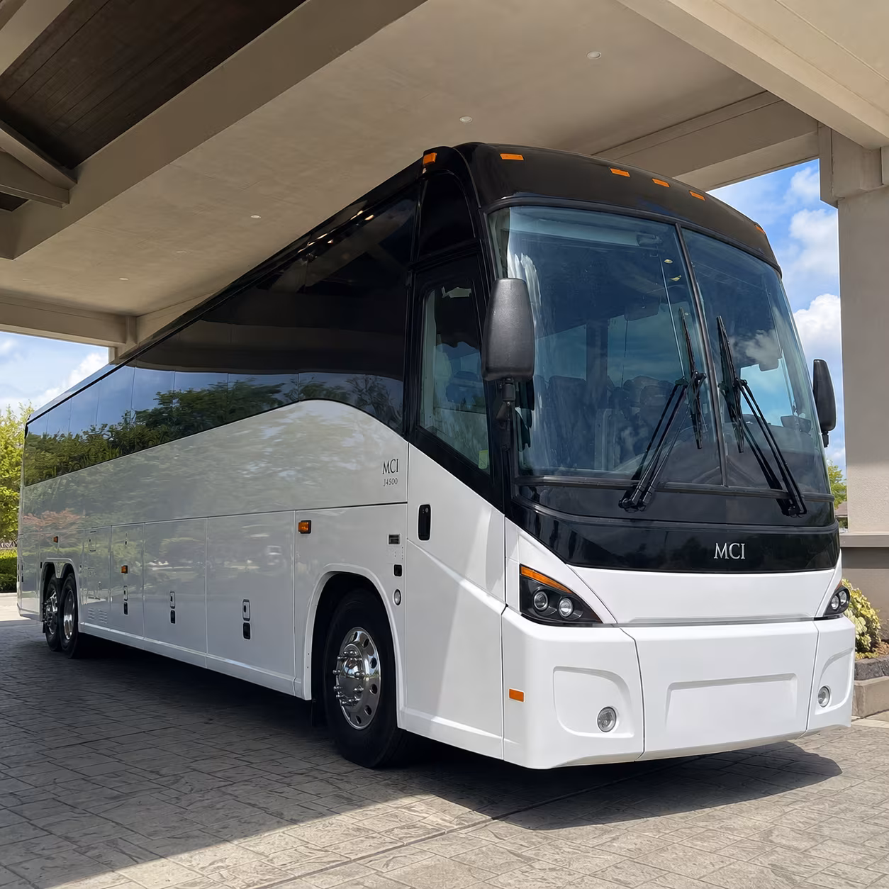 charter buses for duluth high school prom groups and school events