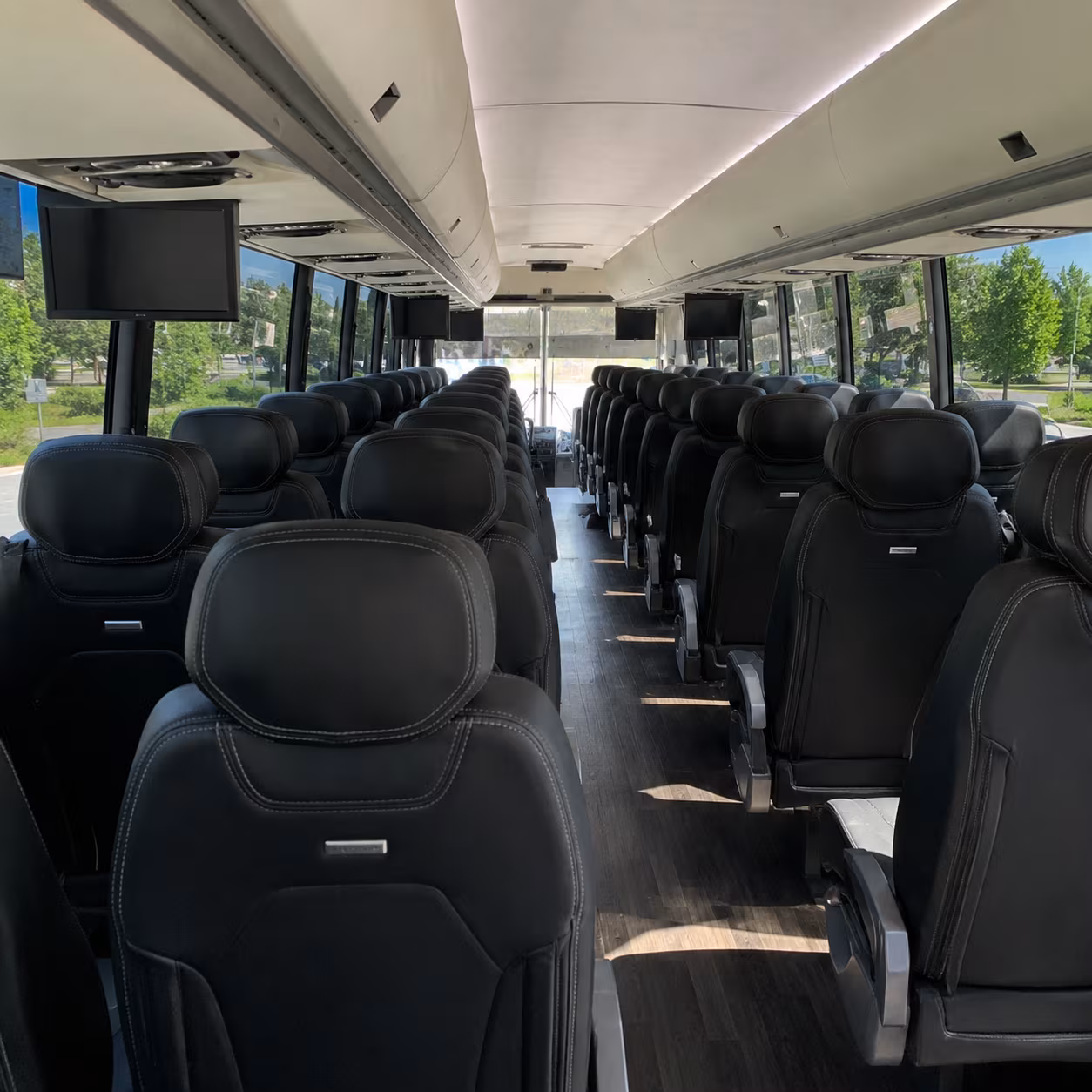 duluth charter bus interior