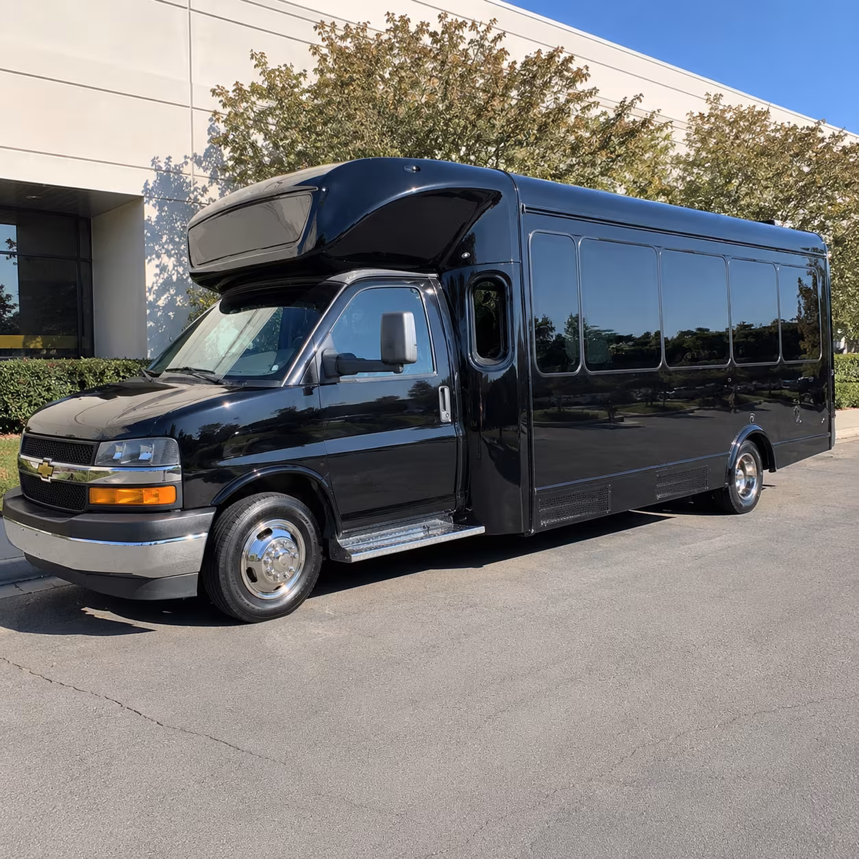 duluth holiday party bus rental