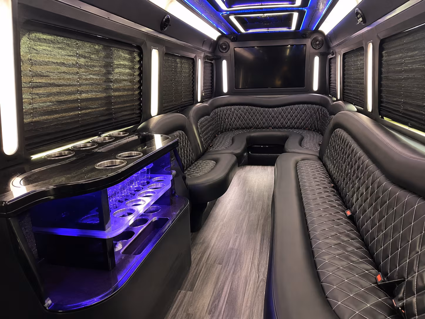 duluth new years eve party bus rental